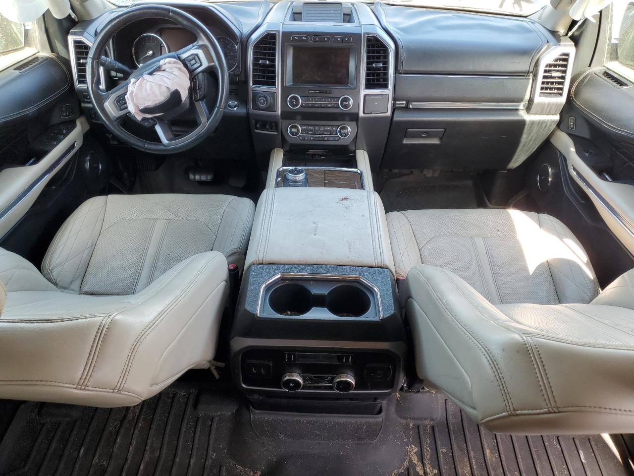 2020 Ford Expedition Platinum VIN: 1FMJU1MT0LEA43081 Lot: 92131495