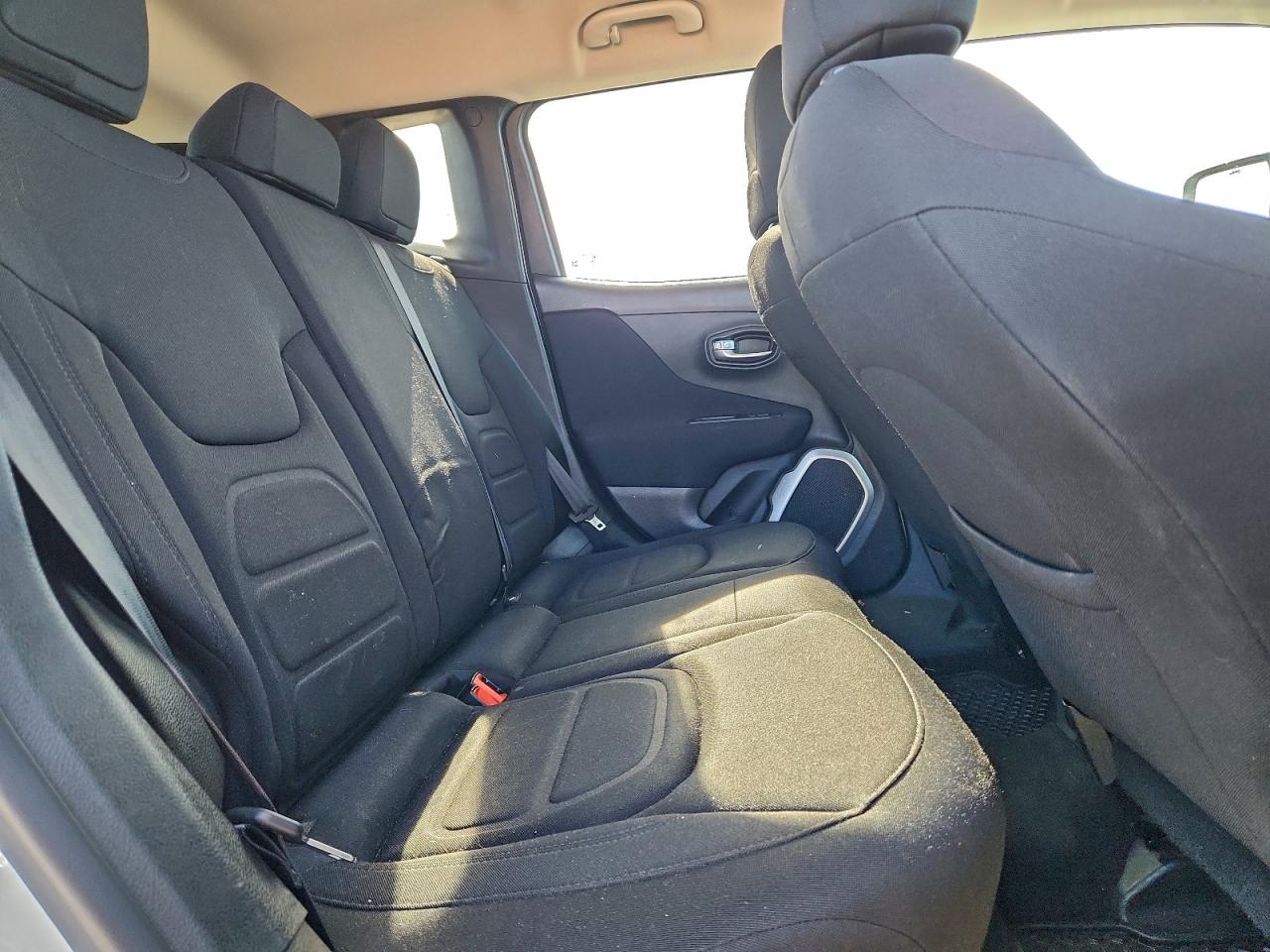 2018 Jeep Renegade Latitude VIN: ZACCJABB1JPG73633 Lot: 94266015