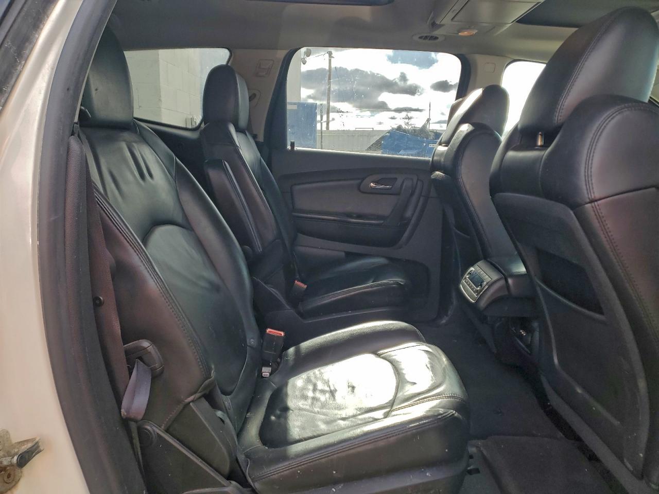 2011 Chevrolet Traverse Lt VIN: 1GNKRJED1BJ150820 Lot: 94333525