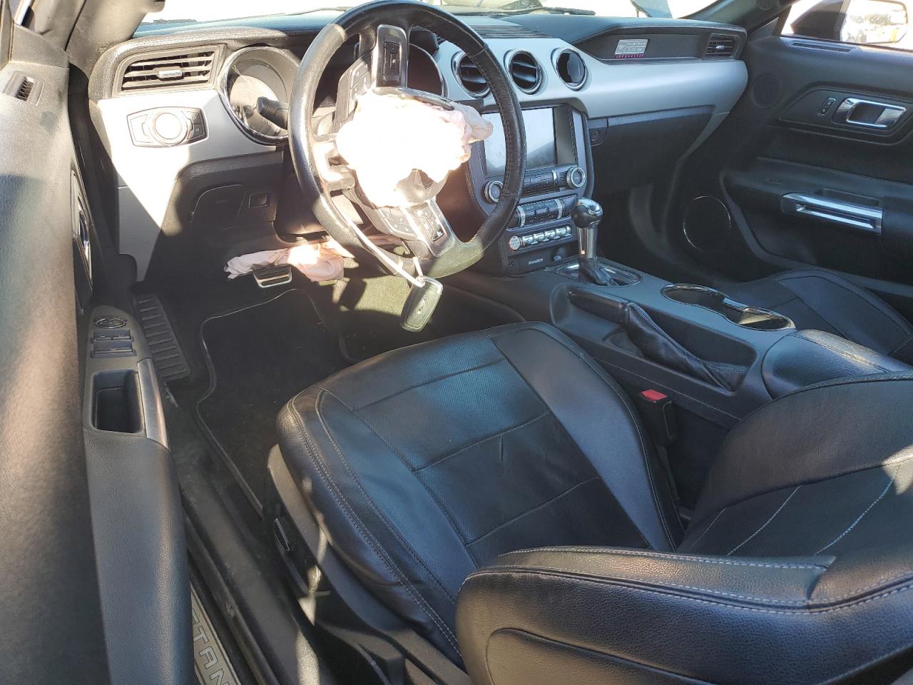 2016 Ford Mustang VIN: 1FATP8UH5G5274711 Lot: 92156545