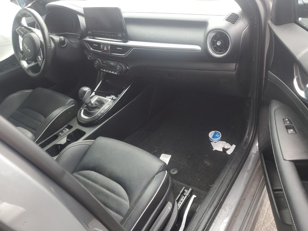 2023 Kia Forte Gt Line VIN: 3KPF54AD1PE632690 Lot: 92917875