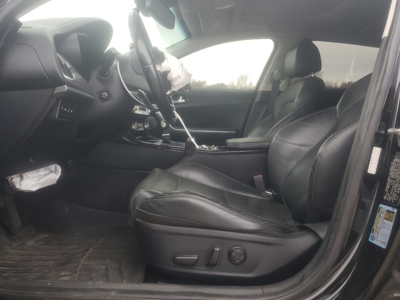 2018 Kia Stinger Premium VIN: KNAE25LA5J6033654 Lot: 92943475