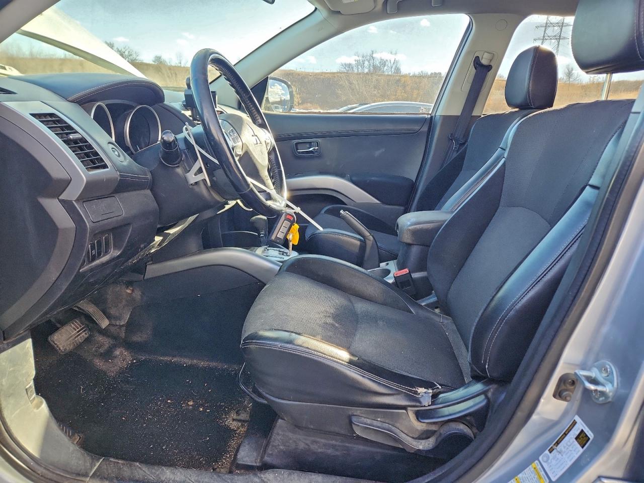 2010 Mitsubishi Outlander Xls VIN: JA4JT4AX2AZ006372 Lot: 93985325