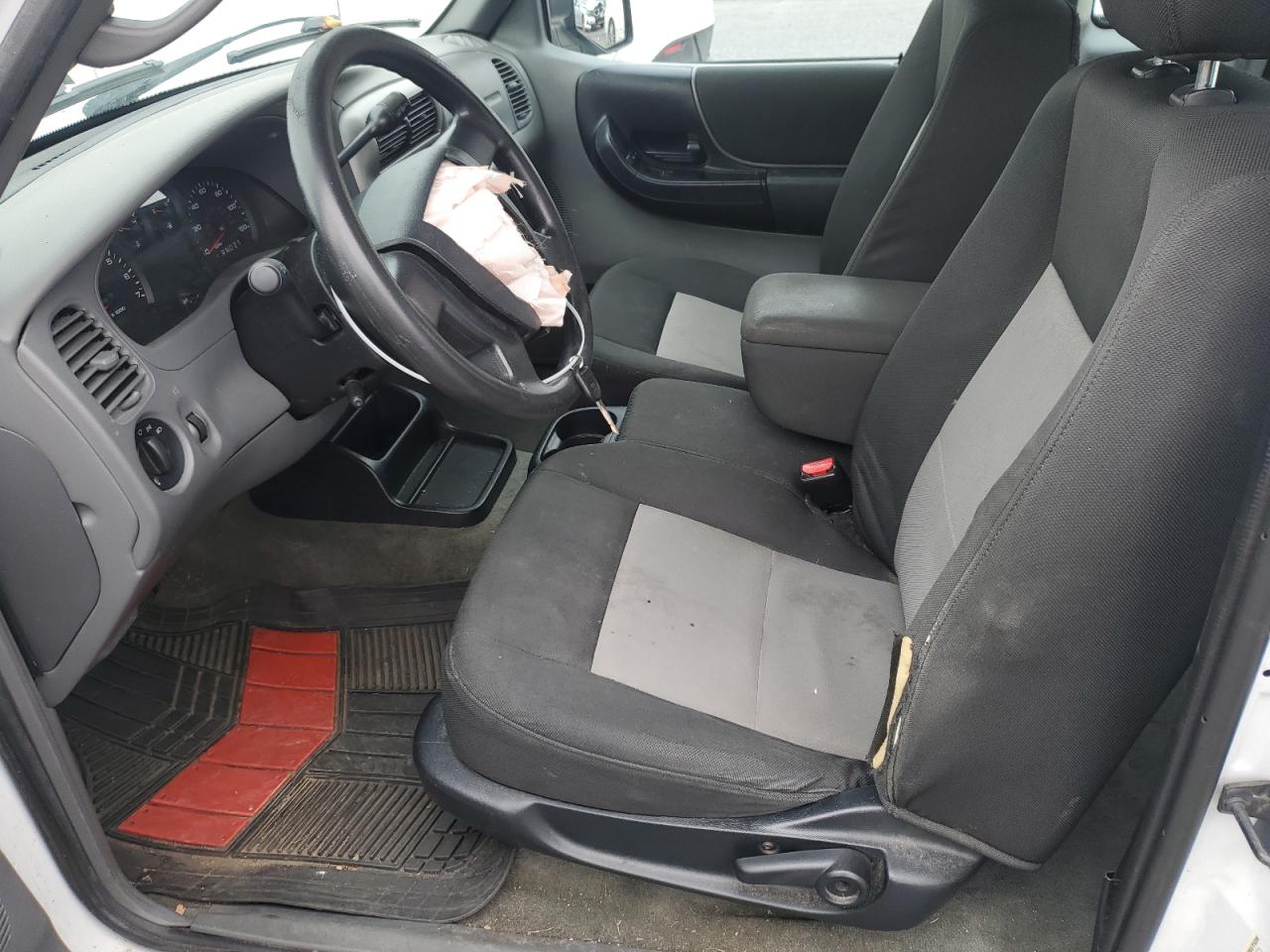 2011 Ford Ranger Super Cab VIN: 1FTKR4EEXBPA70402 Lot: 92123795