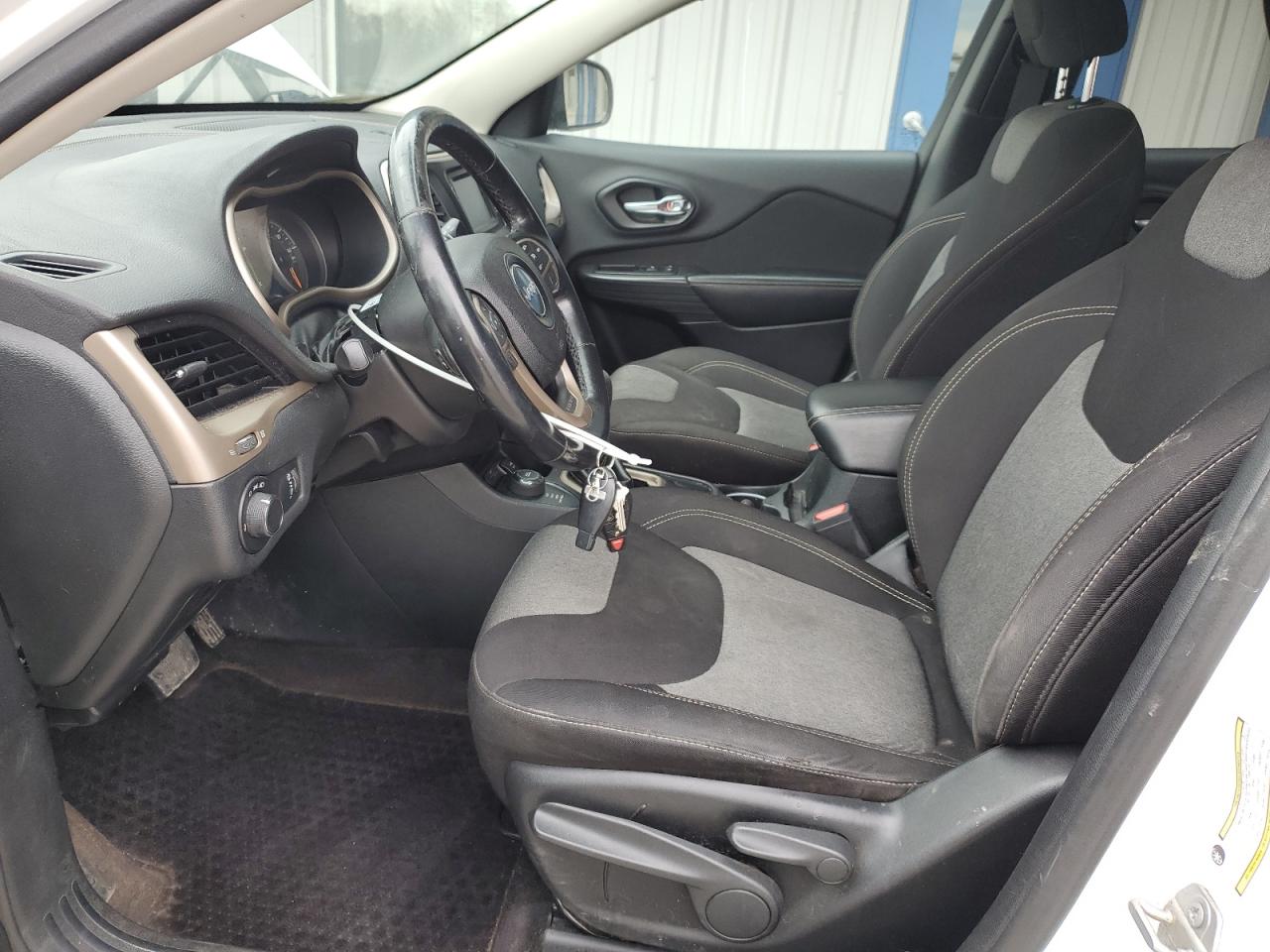 2016 Jeep Cherokee Sport VIN: 1C4PJMAS1GW267299 Lot: 90825255