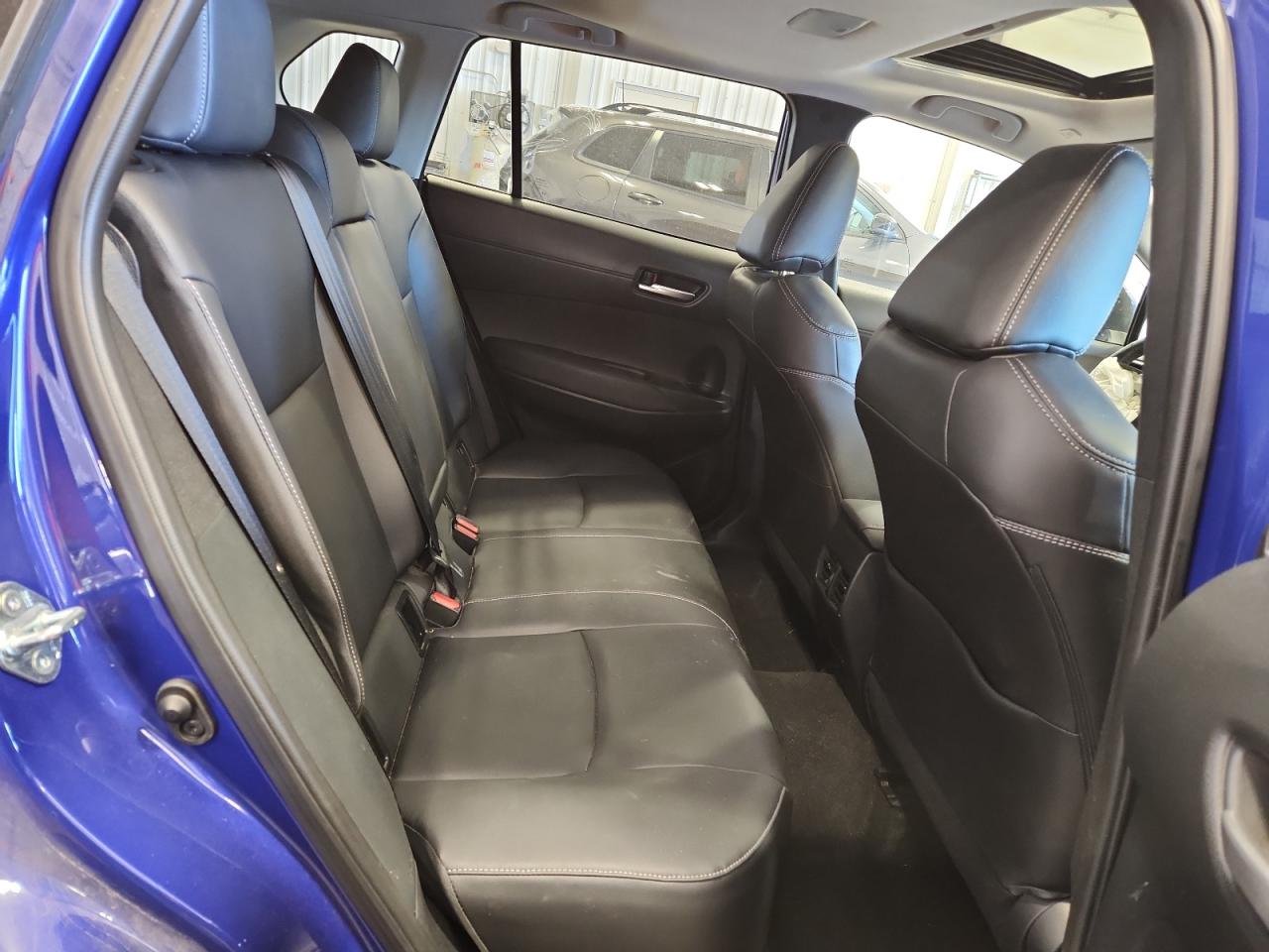 2023 Toyota Corolla Cross Xle VIN: 7MUDAABG7PV054407 Lot: 90499265