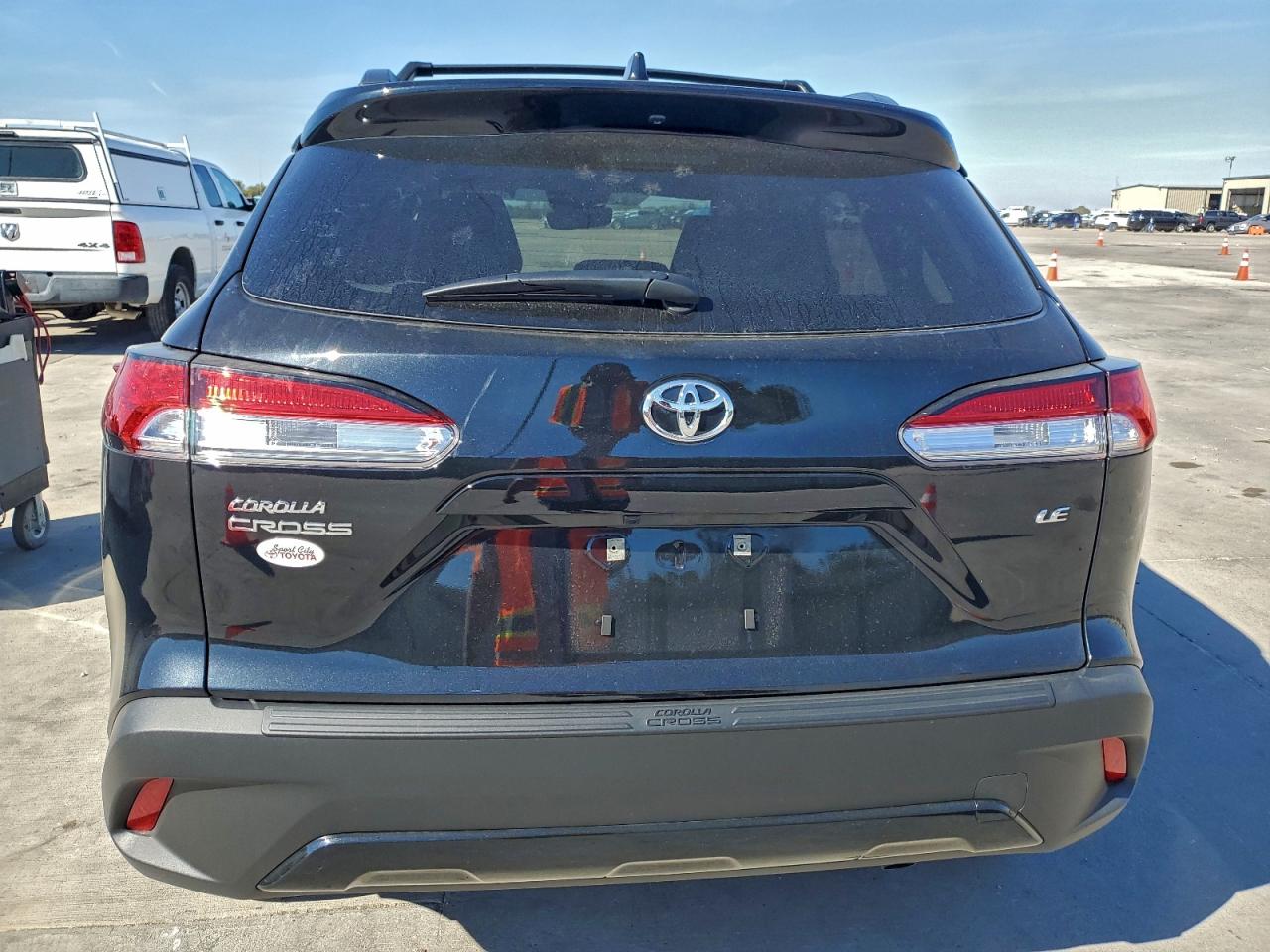 2025 Toyota Corolla Cross Le VIN: 7MUCAAAG7SV139415 Lot: 91227255