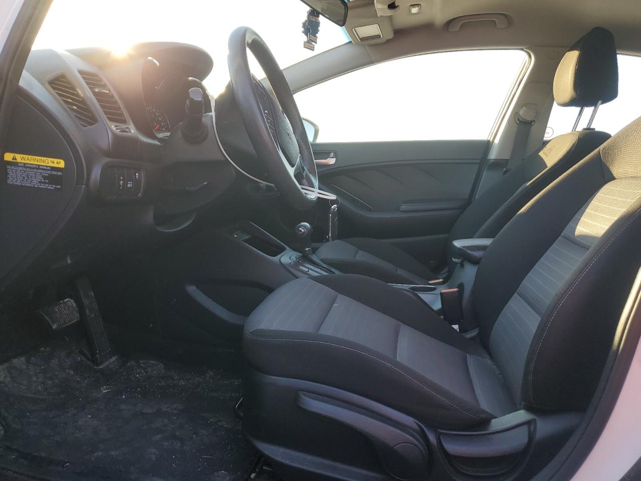 2015 Kia Forte Lx VIN: KNAFX4A6XF5434841 Lot: 93018965