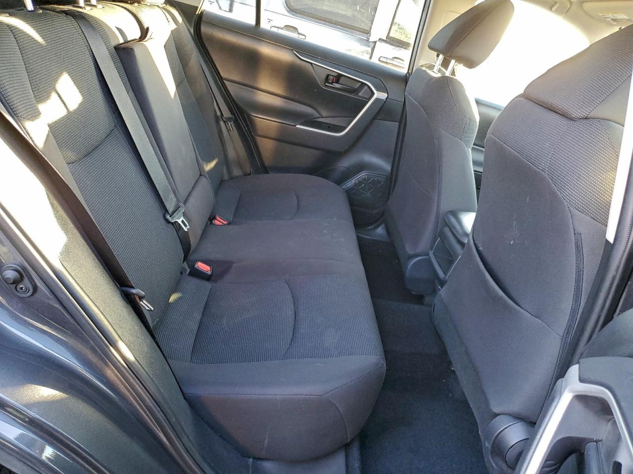 2020 Toyota Rav4 Le VIN: 2T3G1RFV2LW139601 Lot: 94547515