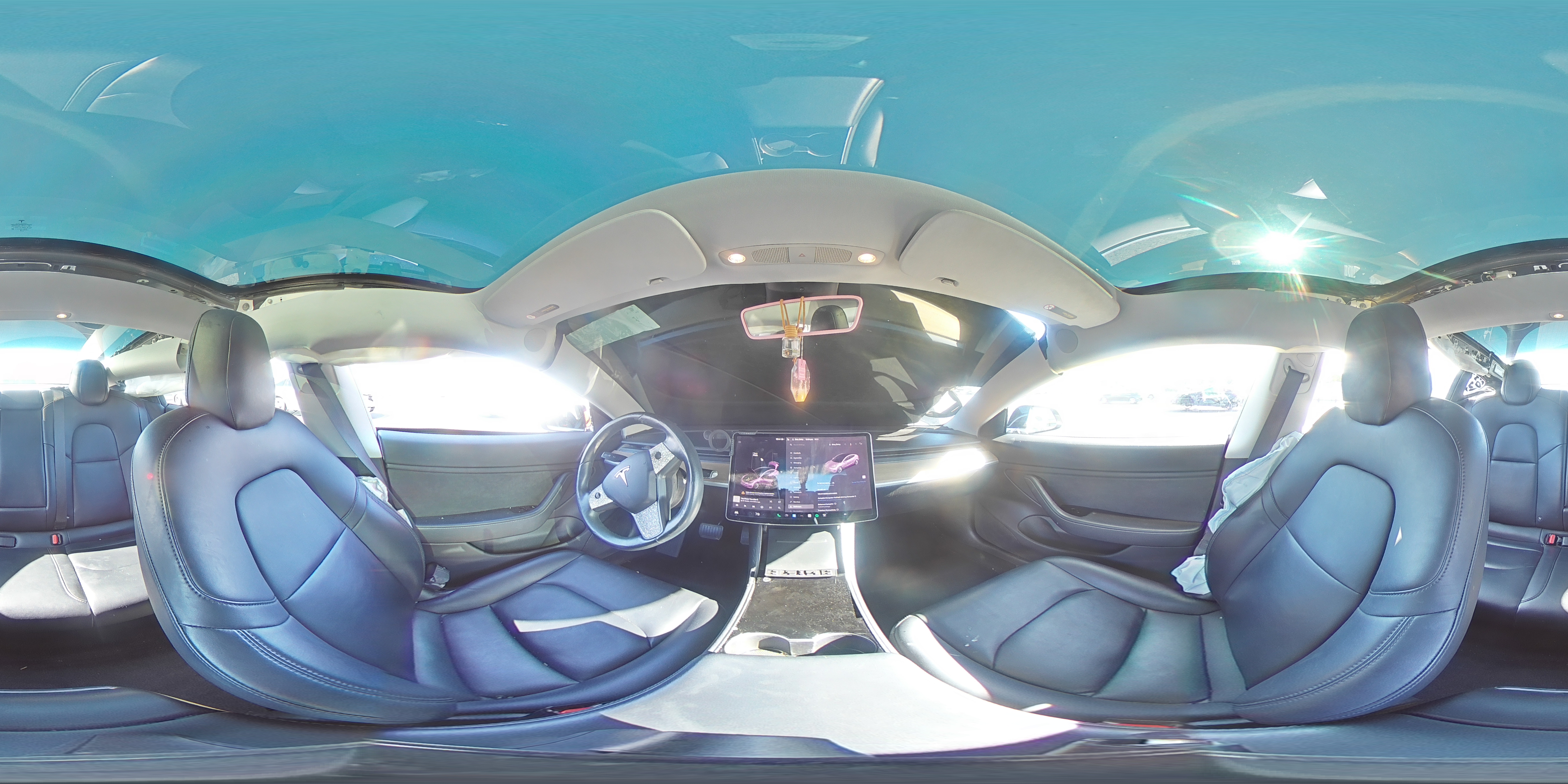 2018 Tesla Model 3 VIN: 5YJ3E1EA3JF010692 Lot: 91923245