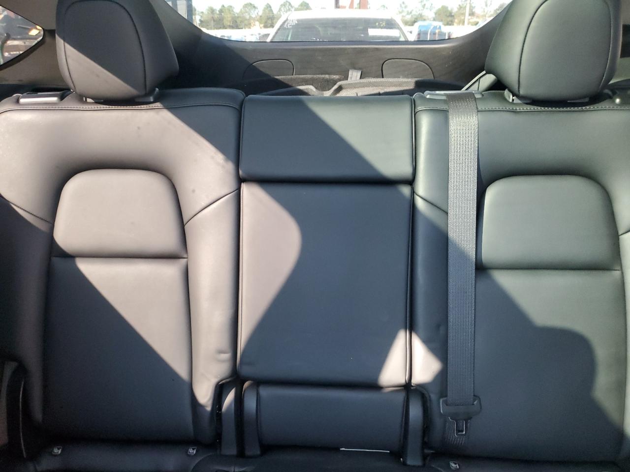 2022 Tesla Model Y VIN: 7SAYGDEE3NF364192 Lot: 91740235