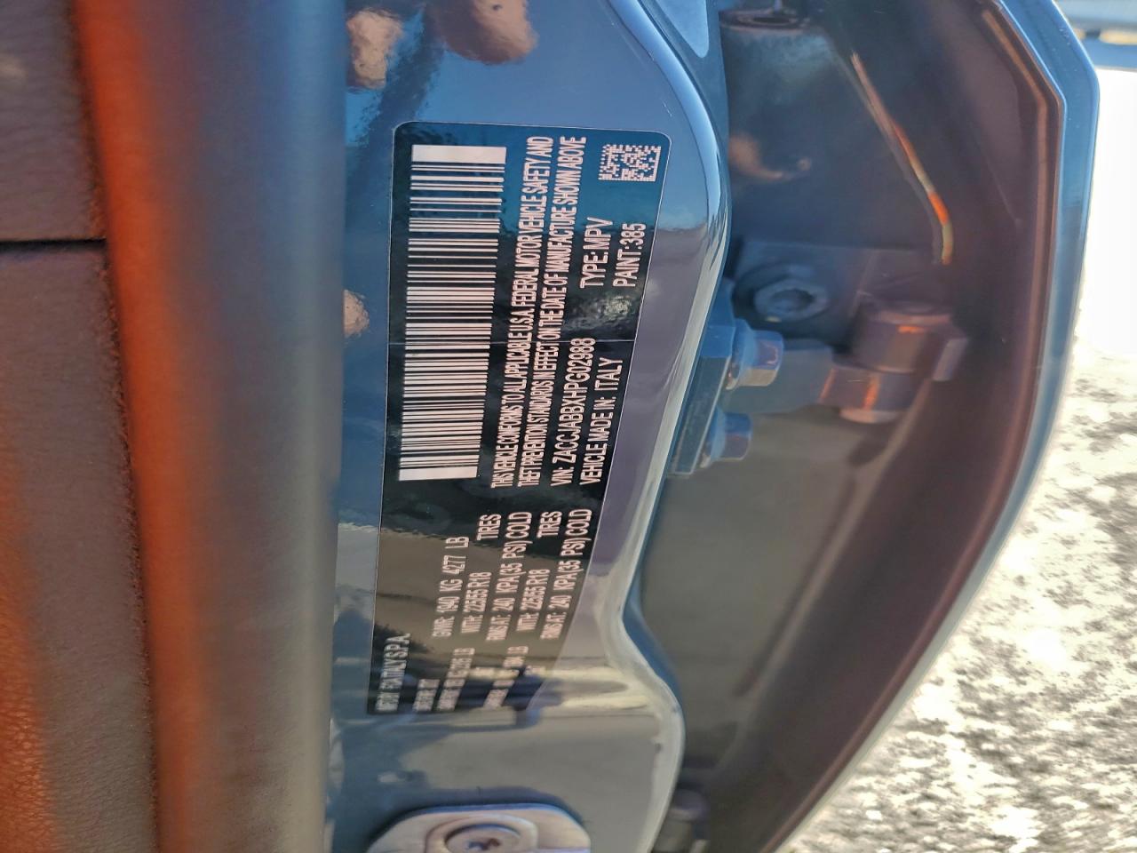 2017 Jeep Renegade Latitude VIN: ZACCJABBXHPG02988 Lot: 94038025