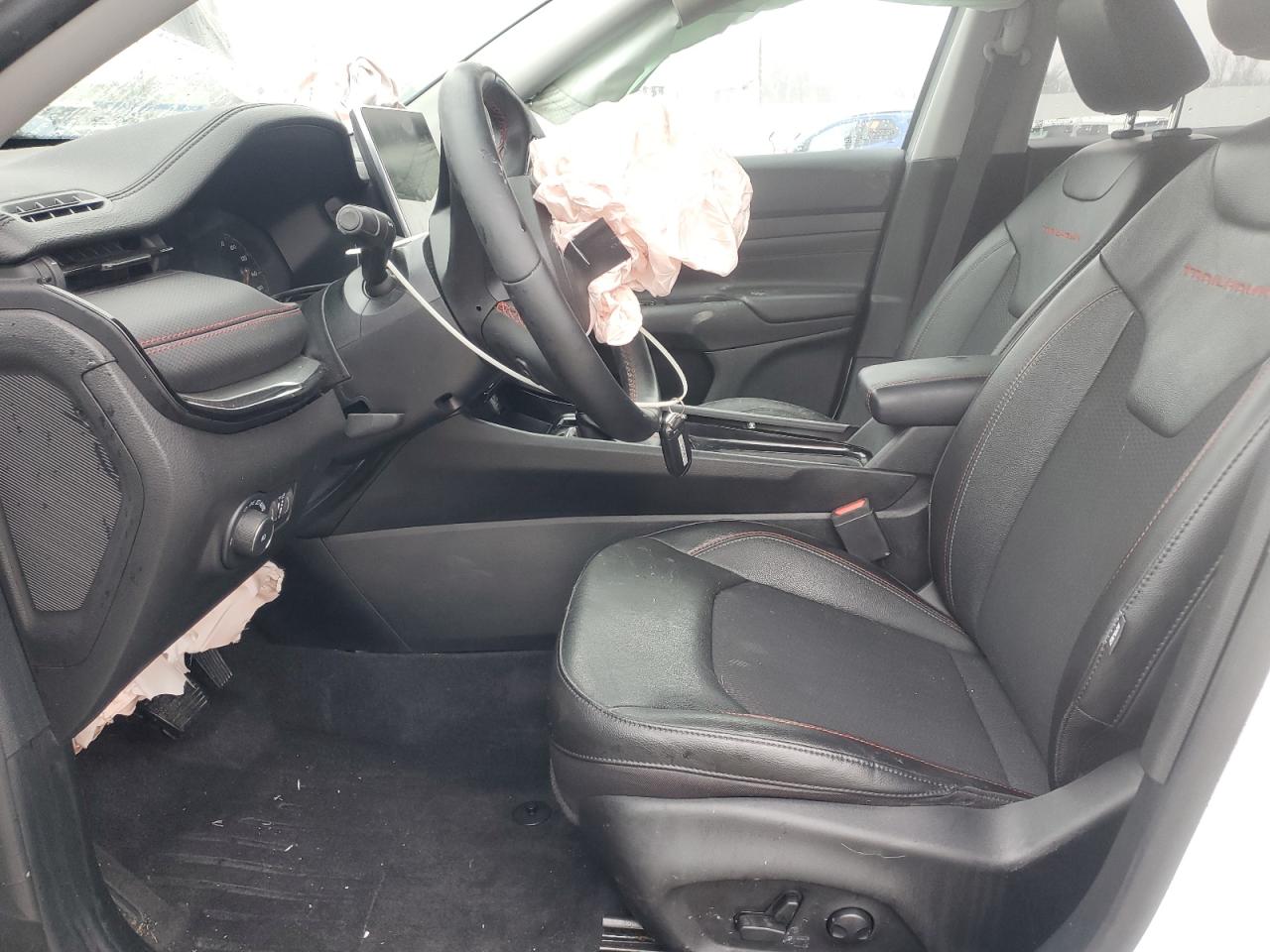 2022 Jeep Compass Trailhawk VIN: 3C4NJDDB1NT222885 Lot: 92947055