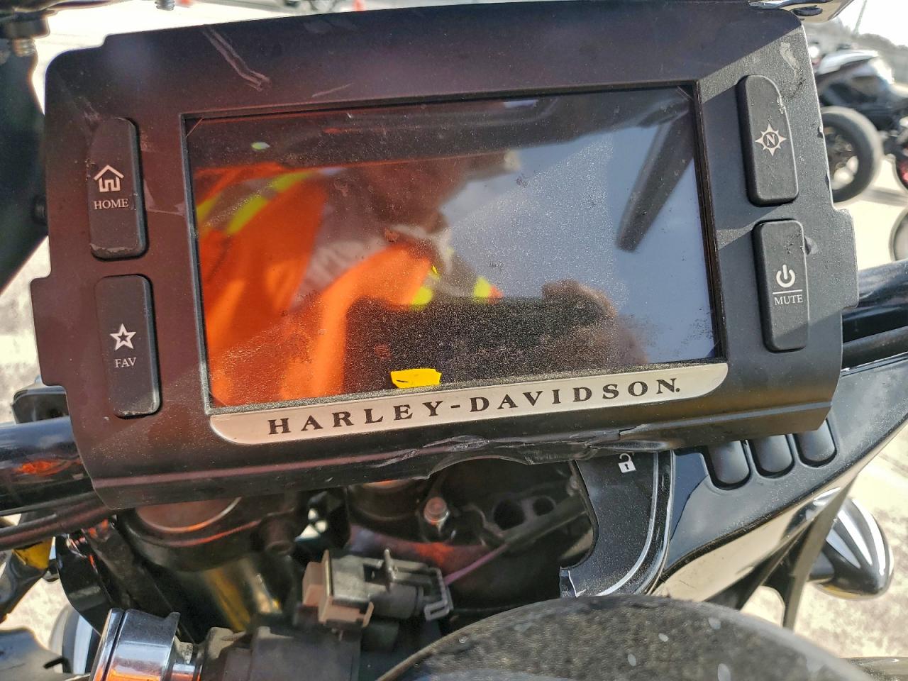 2015 Harley-Davidson Flhxse Cvo Street Glide VIN: 1HD1PXN19FB952453 Lot: 93519435