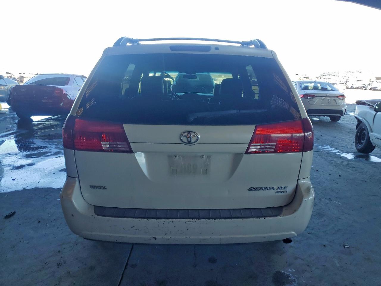 2005 Toyota Sienna Xle VIN: 5TDBA22C25S028900 Lot: 94125375
