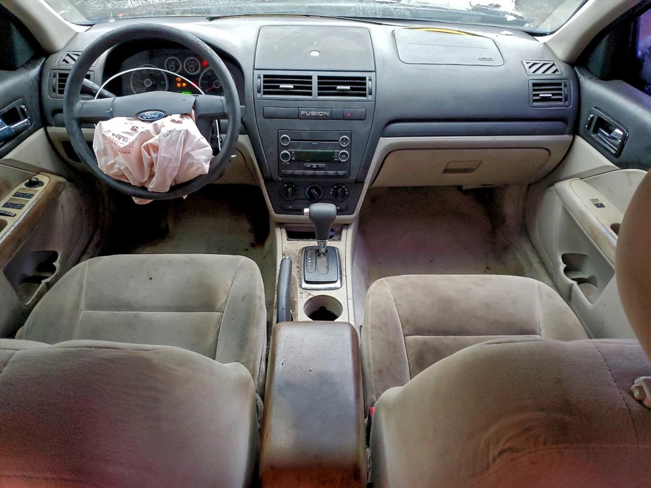 2008 Ford Fusion S VIN: 3FAHP06ZX8R271587 Lot: 94348985