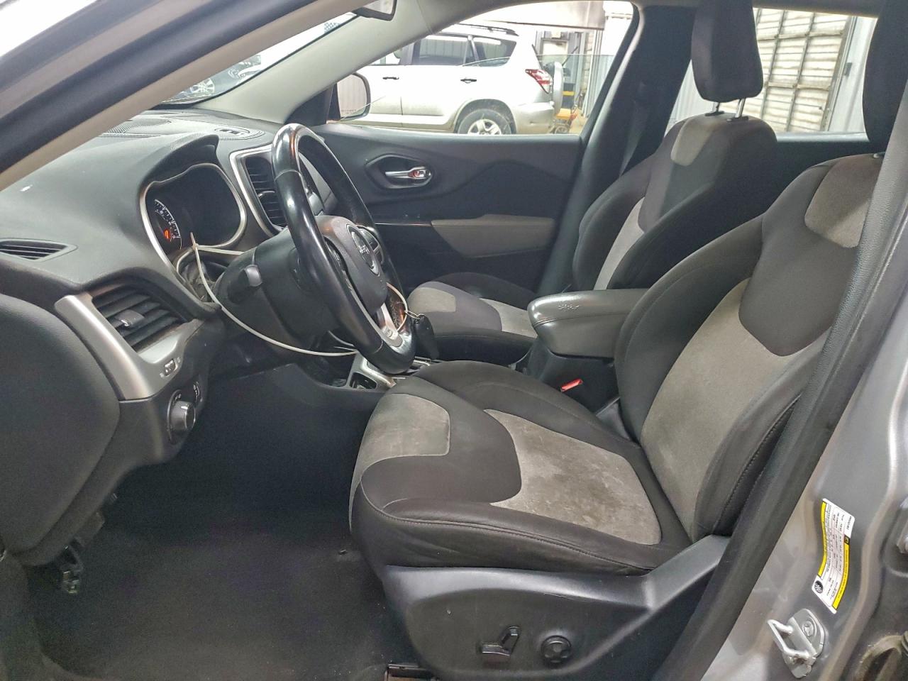 2014 Jeep Cherokee Sport VIN: 1C4PJLAB5EW133466 Lot: 93619765