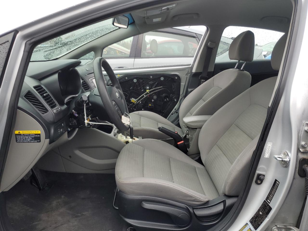 2016 Kia Forte Lx VIN: KNAFX4A61G5498137 Lot: 82766975