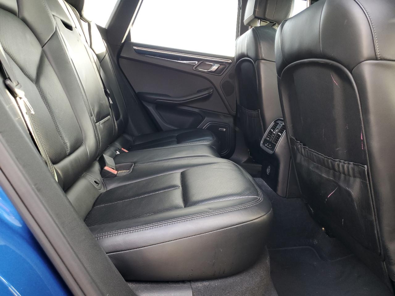 2018 Porsche Macan S VIN: WP1AB2A53JLB32429 Lot: 91221065