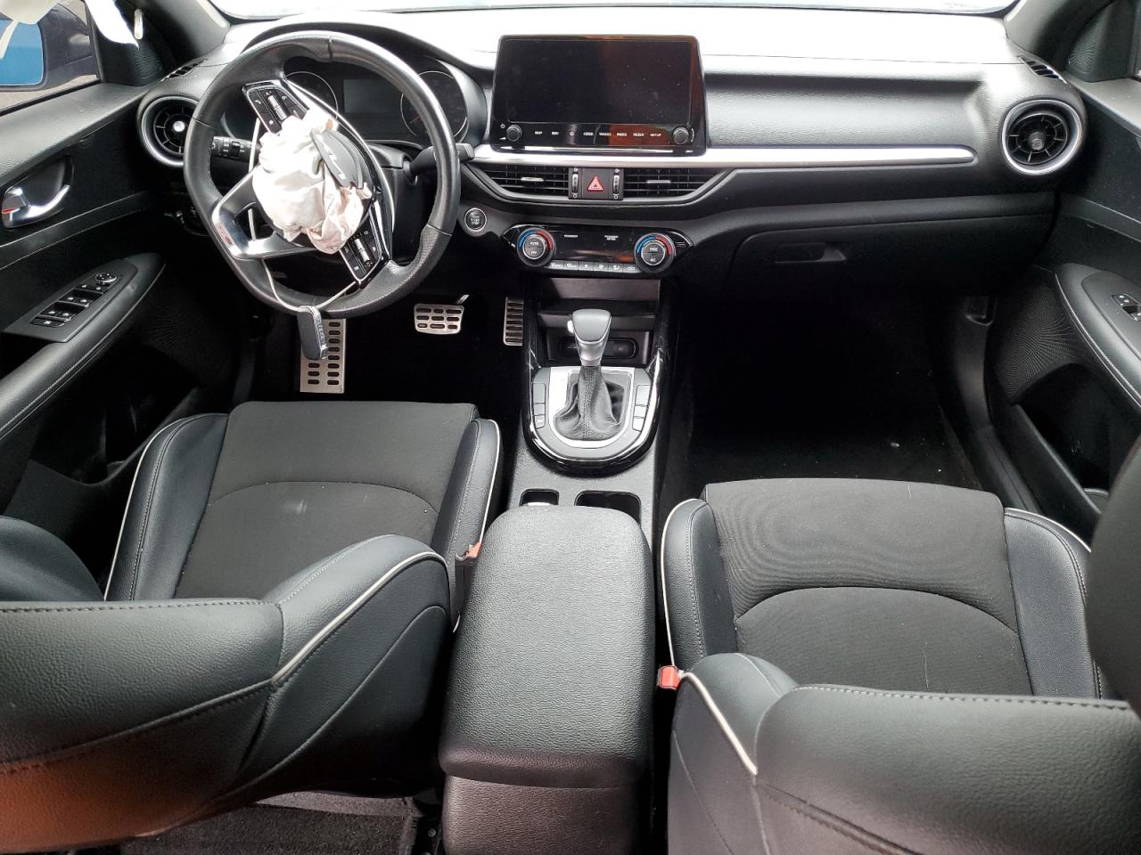 2024 Kia Forte Gt Line VIN: 3KPF54AD7RE737253 Lot: 86238345