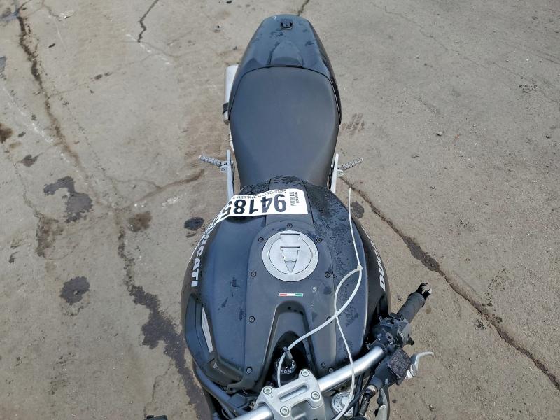 2013 DUCATI MONSTER 696  