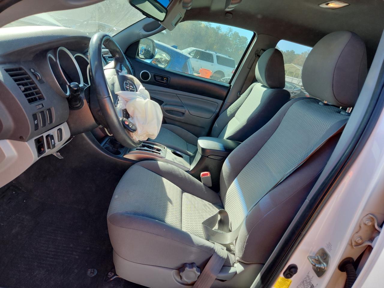 2013 Toyota Tacoma Double Cab Prerunner VIN: 3TMJU4GN0DM148895 Lot: 92444185