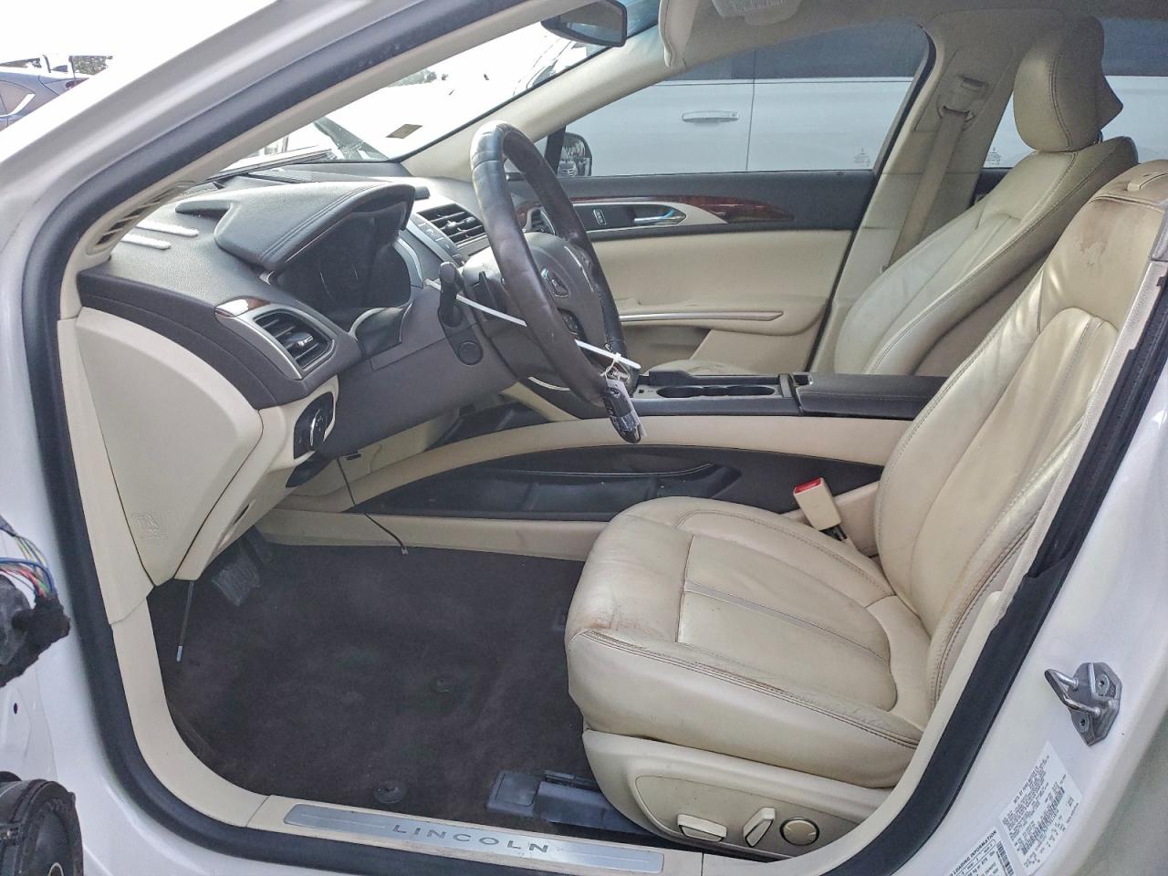 2015 Lincoln Mkz VIN: 3LN6L2G91FR615856 Lot: 93449035