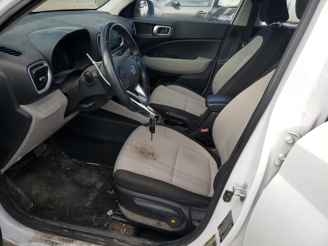 2021 Hyundai Venue Sel VIN: KMHRC8A36MU063927 Lot: 91710655