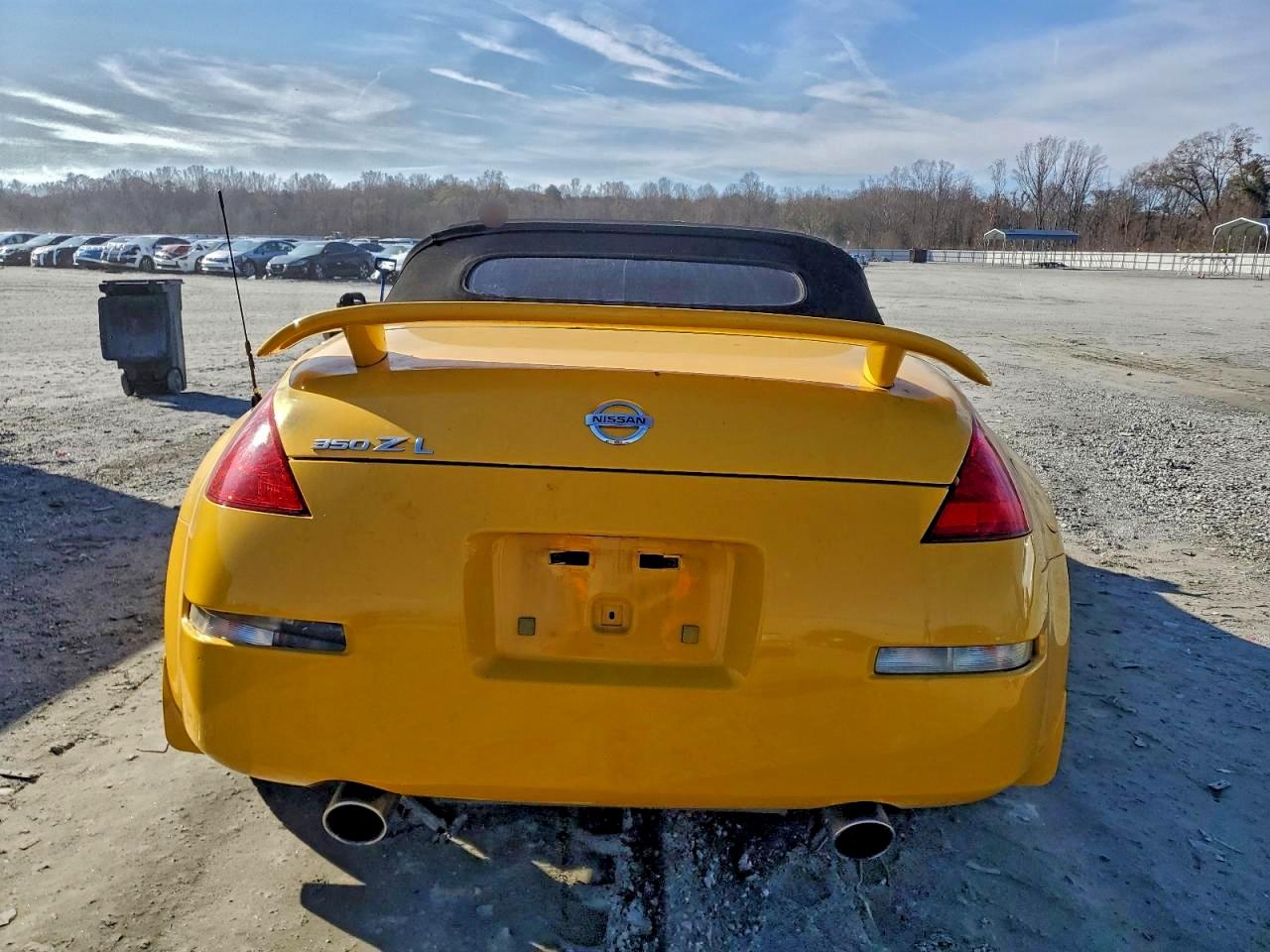 2005 Nissan 350Z Roadster VIN: JN1AZ36A05M755292 Lot: 93502005