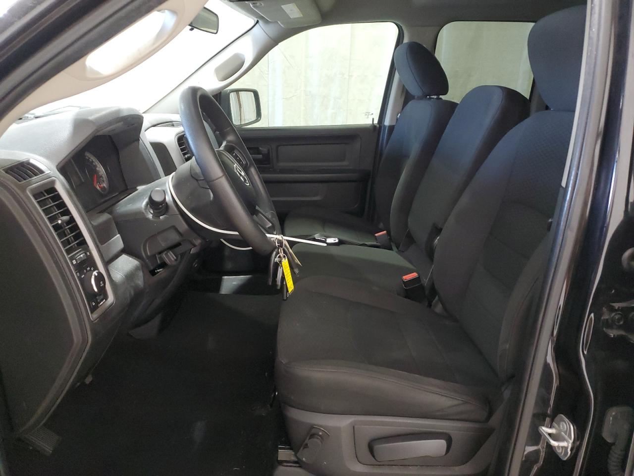 2019 Ram 1500 Classic Tradesman VIN: 1C6RR7FG4KS520310 Lot: 93445605