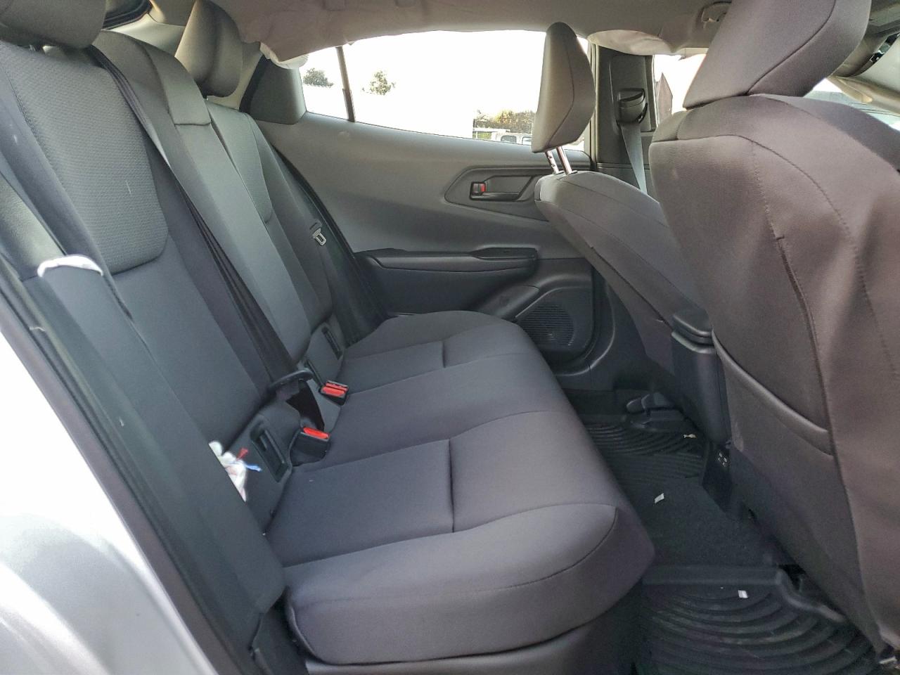 2026 Toyota Prius Le VIN: JTDACAAU4T3065116 Lot: 94503805