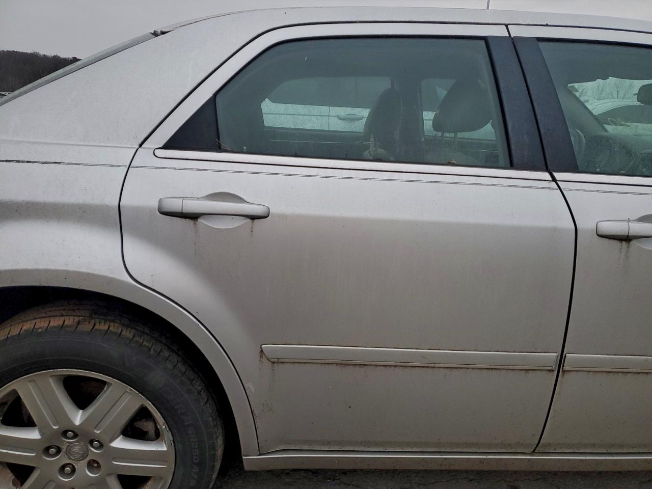 2005 Chrysler 300 Touring VIN: 2C3AK53G95H624827 Lot: 93670555