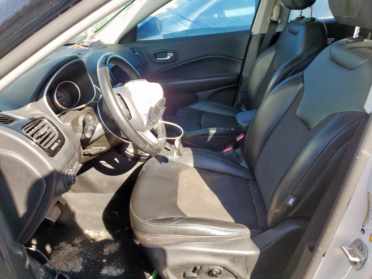 2020 Jeep Compass Latitude VIN: 3C4NJCBB0LT129463 Lot: 90941715