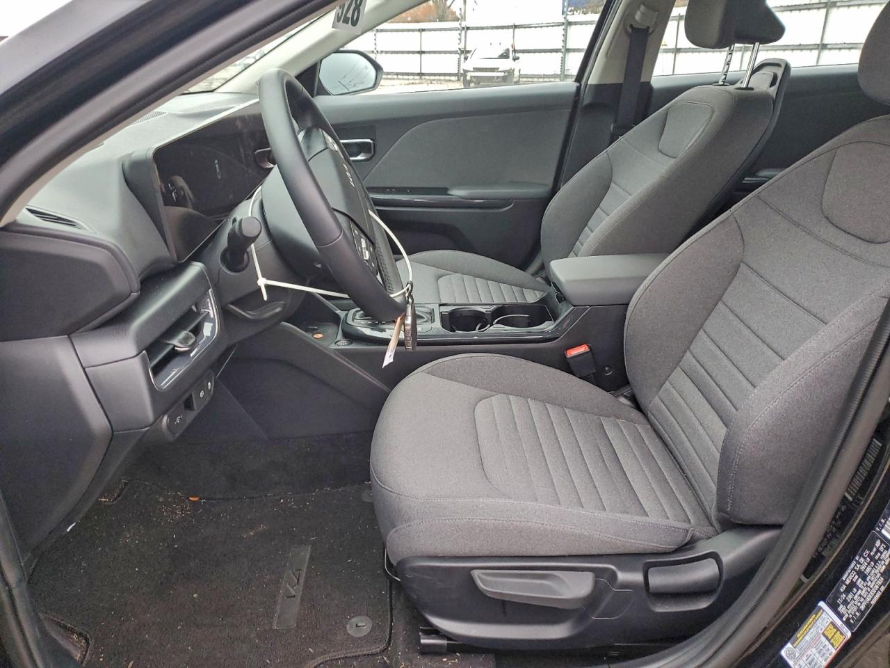 2025 Kia K4 Ex VIN: 3KPFU4DE8SE067824 Lot: 93821815