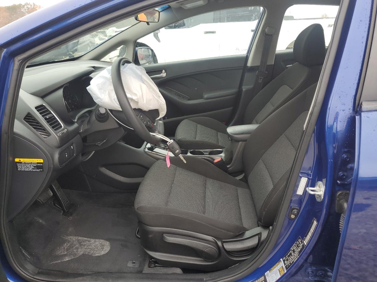 2017 Kia Forte Lx VIN: 3KPFK4A7XHE018211 Lot: 93090565