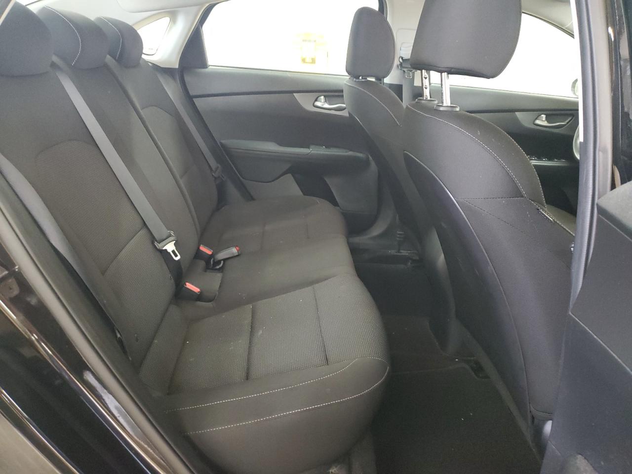 2020 Kia Forte Fe VIN: 3KPF24AD9LE246490 Lot: 92593675