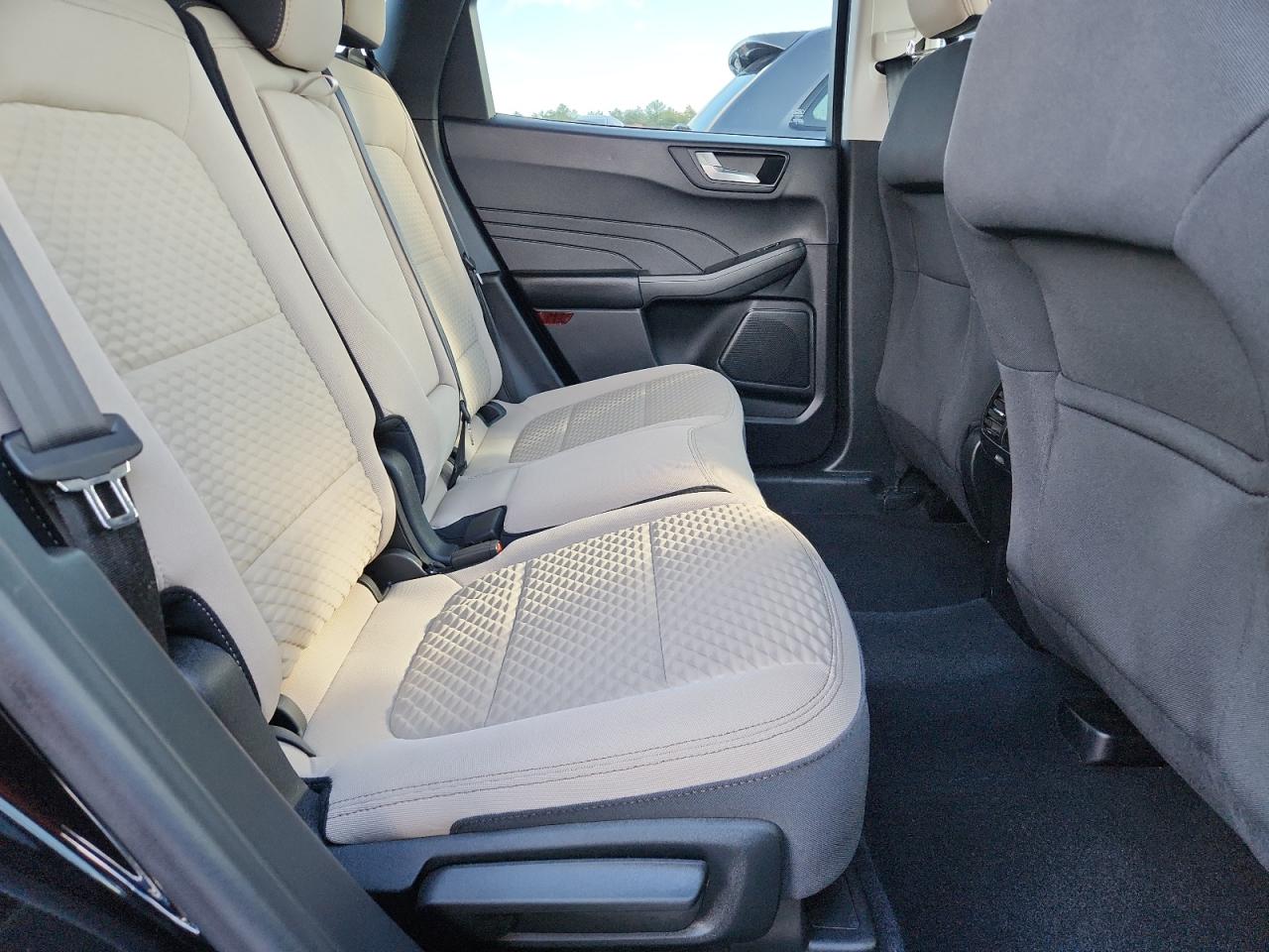 2021 Ford Escape Se VIN: 1FMCU0BZ7MUA23508 Lot: 92536035