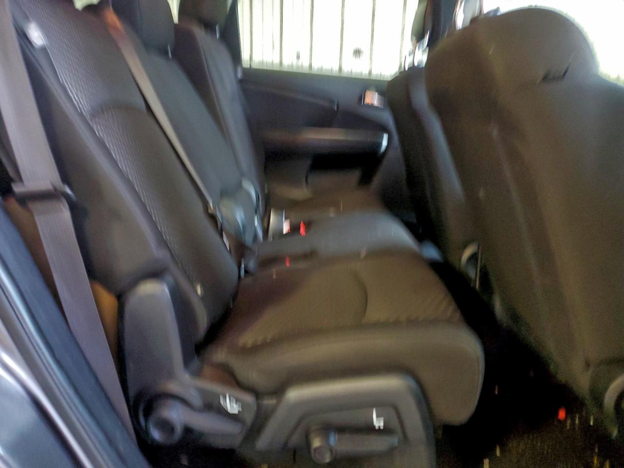 2019 Dodge Journey Se VIN: 3C4PDCABXKT789588 Lot: 93956005