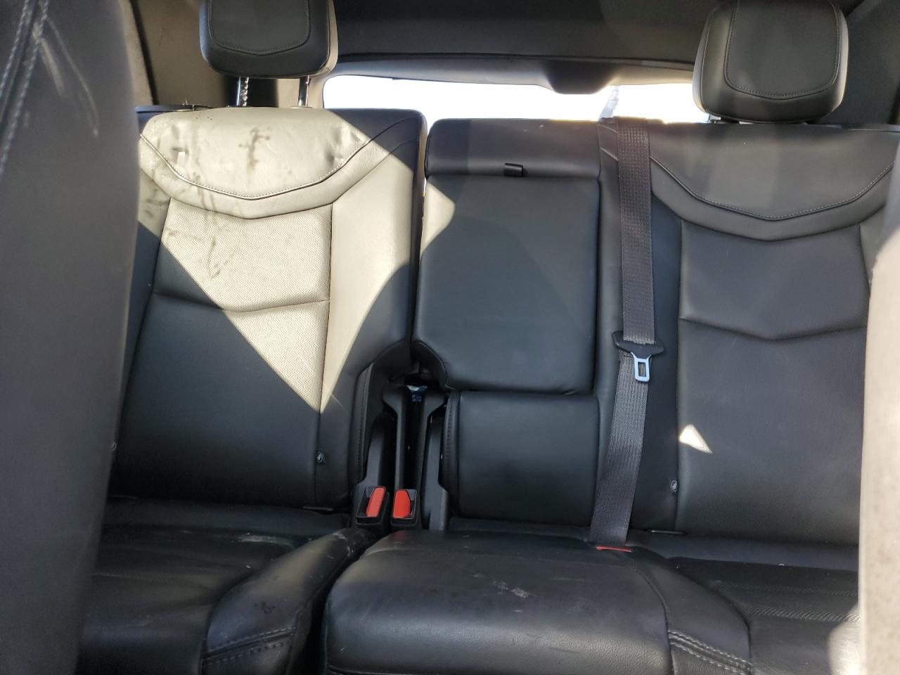 2020 Cadillac Xt5 Premium Luxury VIN: 1GYKNDRS8LZ198830 Lot: 92050405