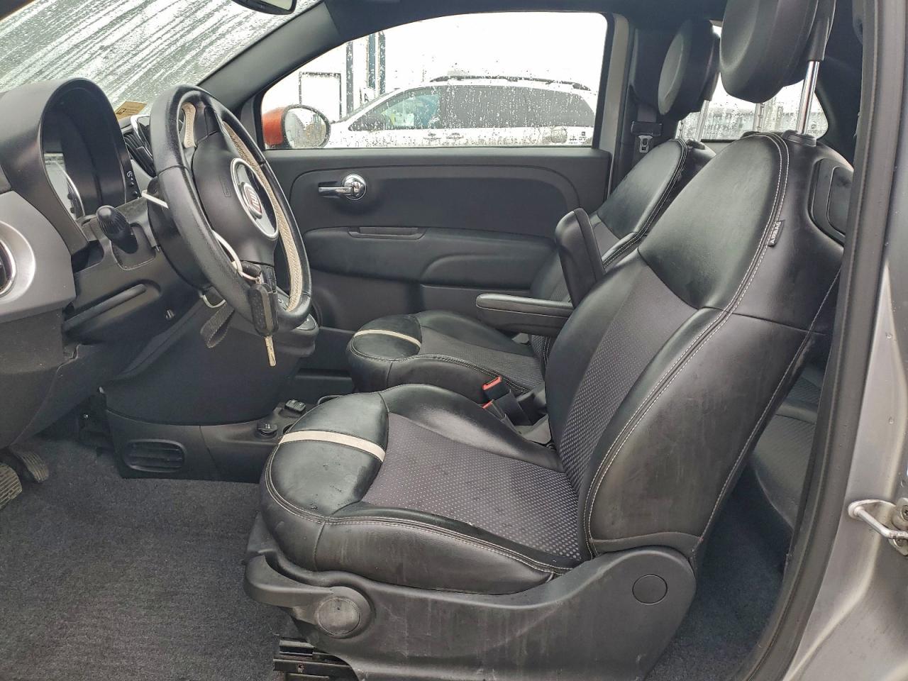 2018 Fiat 500 Electric VIN: 3C3CFFGE3JT369329 Lot: 94040425