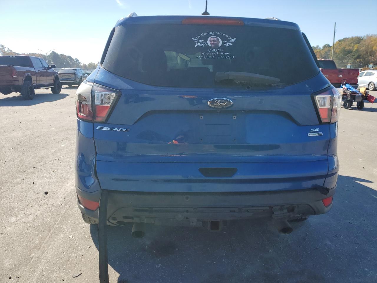 2018 Ford Escape Se VIN: 1FMCU9GD1JUA68649 Lot: 91445675