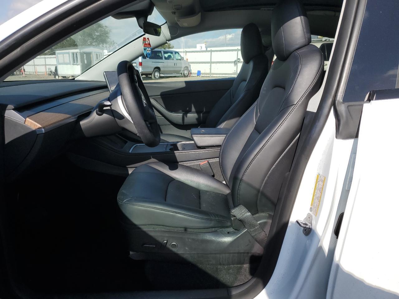 2022 Tesla Model Y VIN: 7SAYGDEE1NF459821 Lot: 93528485