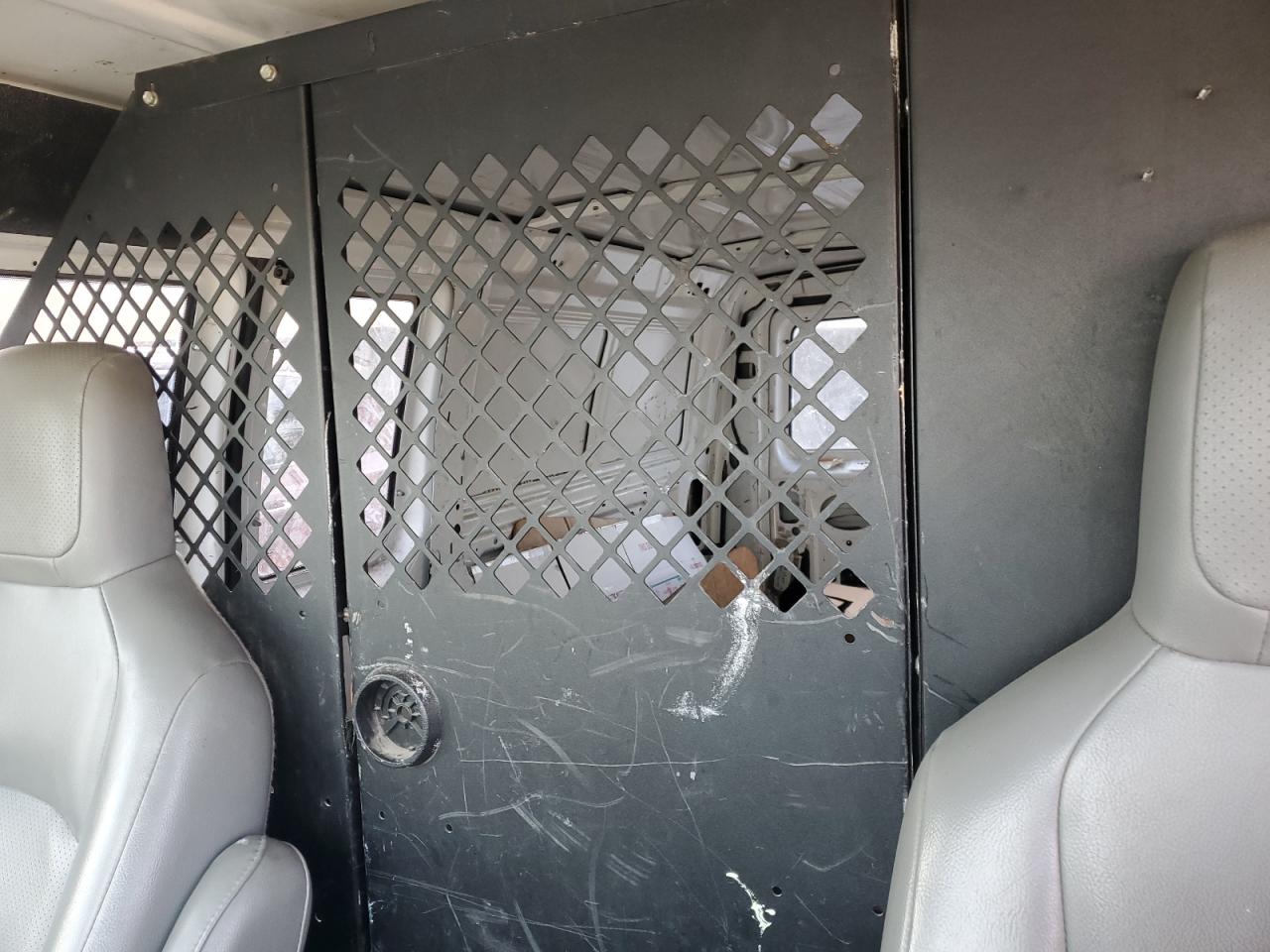 2011 Ford Econoline E250 Van VIN: 1FTNE2EWXBDA10708 Lot: 92175935