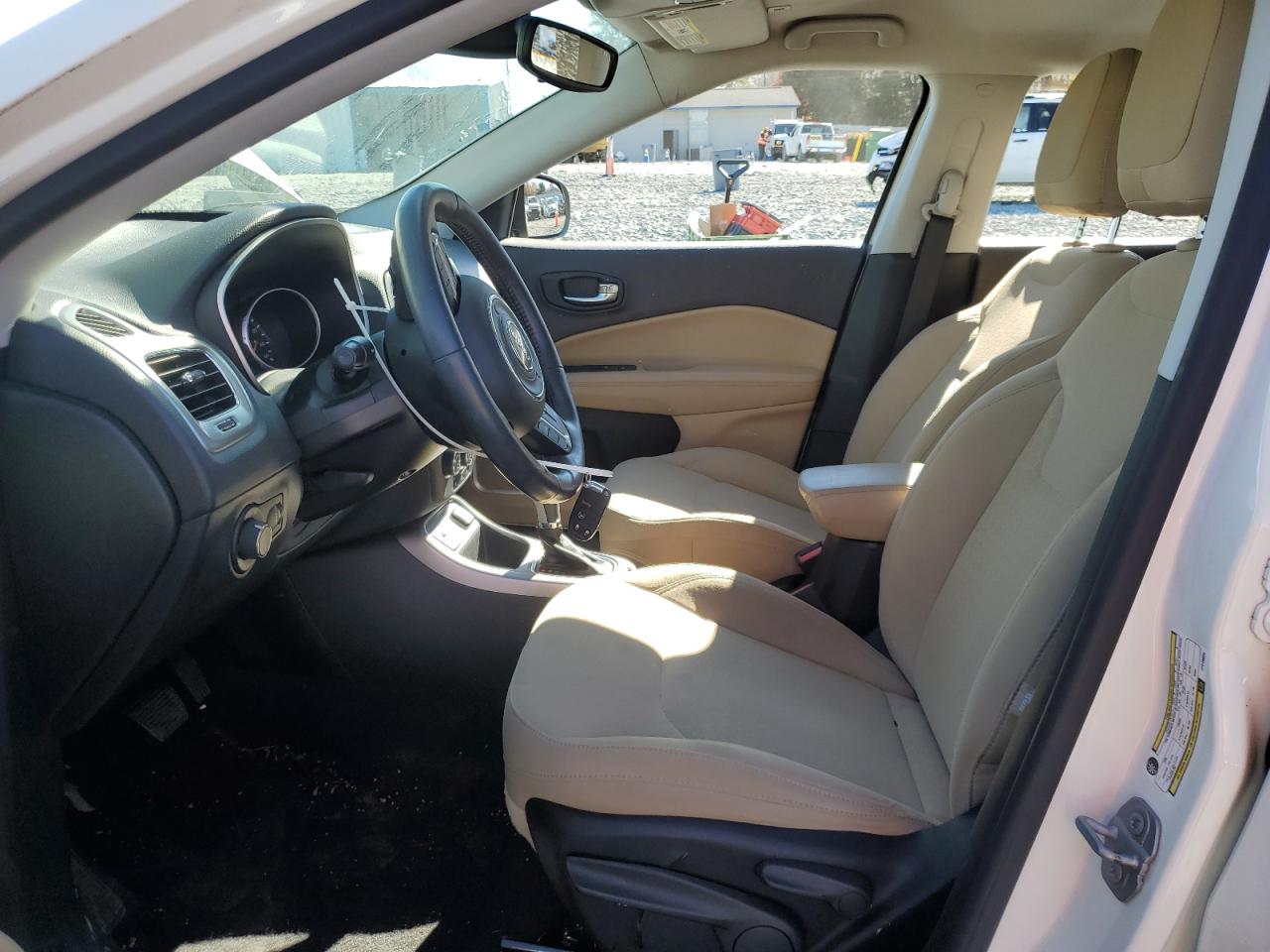 2018 Jeep Compass Sport VIN: 3C4NJCAB6JT319024 Lot: 91902795