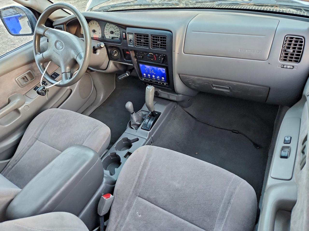 2002 Toyota Tacoma Xtracab VIN: 5TEWN72N62Z001668 Lot: 94439325