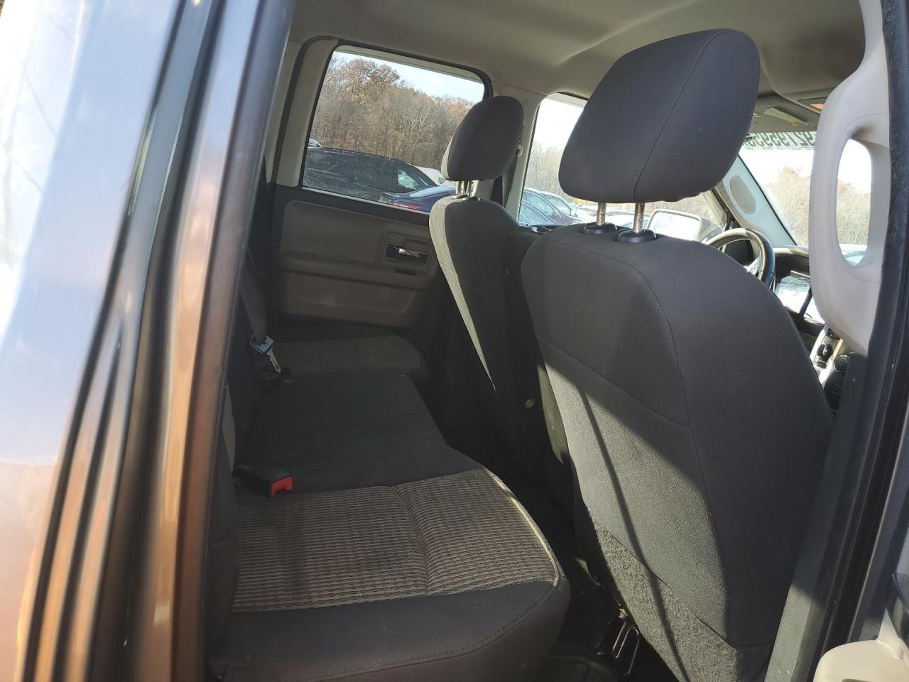 2009 Dodge Ram 1500 VIN: 1D3HV18P49S802832 Lot: 92795955