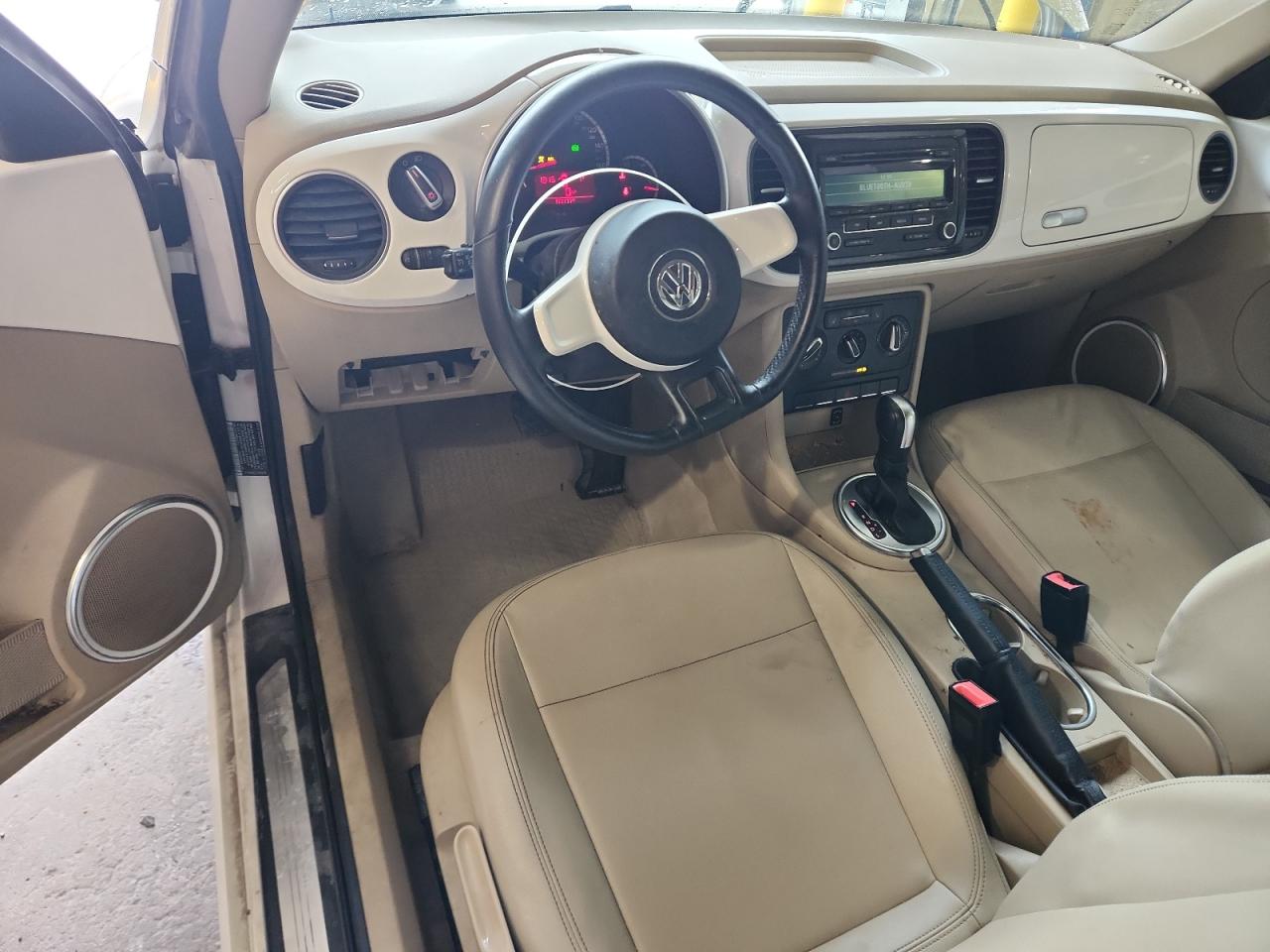 2013 Volkswagen Beetle VIN: 3VWJX7AT1DM632703 Lot: 92857275