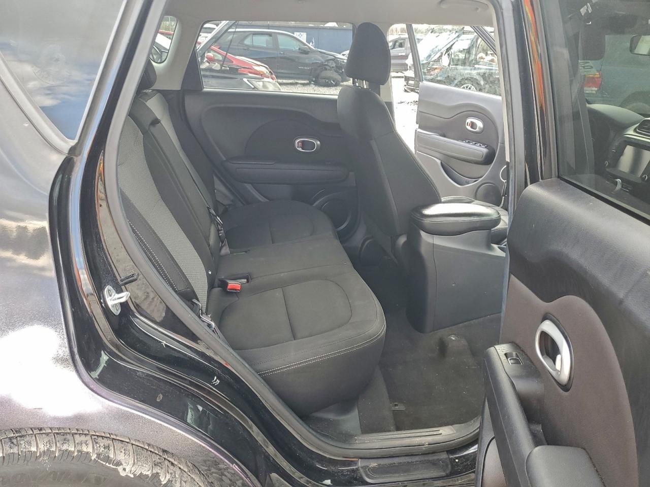 2018 Kia Soul + VIN: KNDJP3A55J7890029 Lot: 94574995