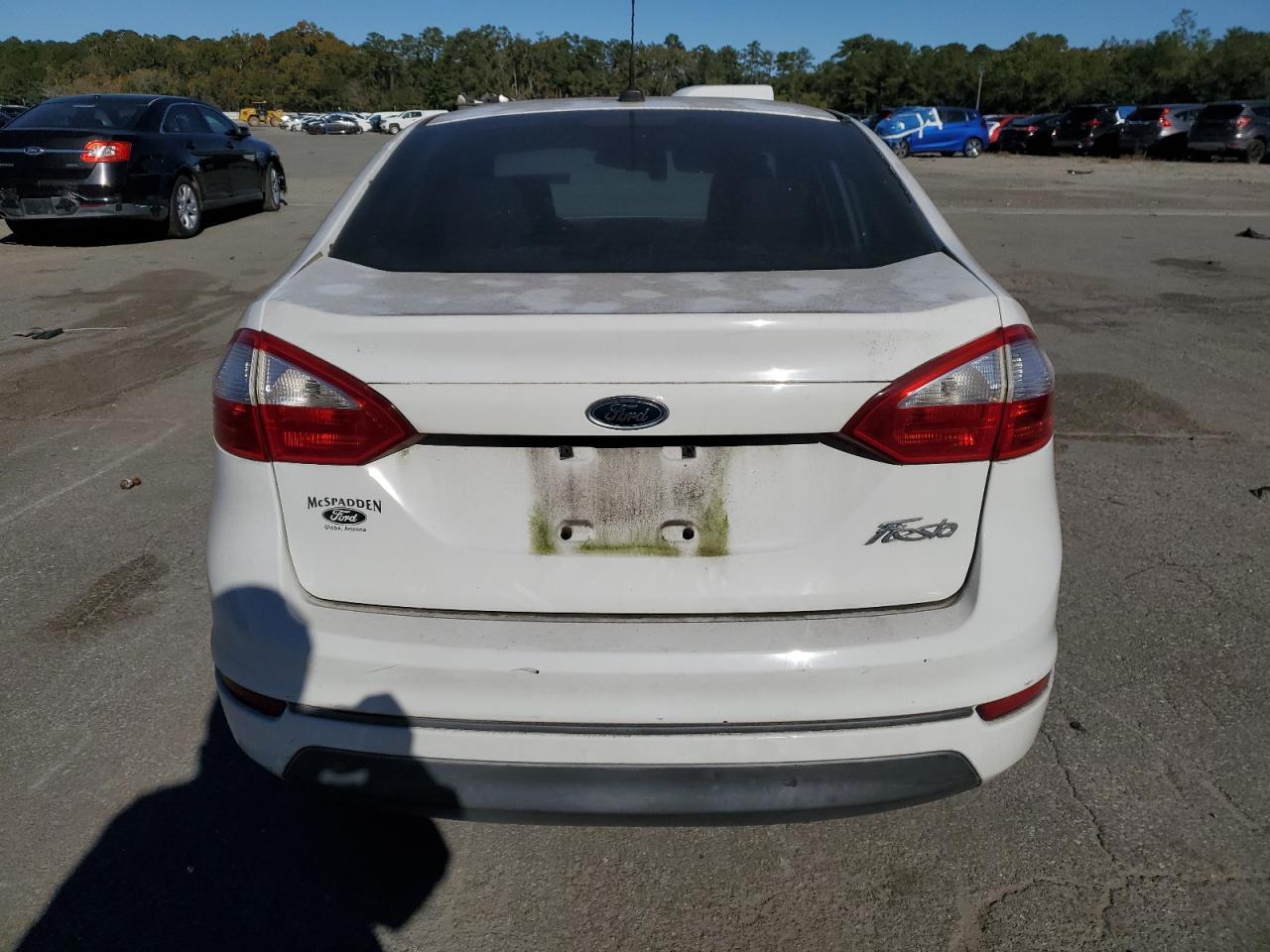 2015 Ford Fiesta S VIN: 3FADP4AJ3FM105137 Lot: 90503625