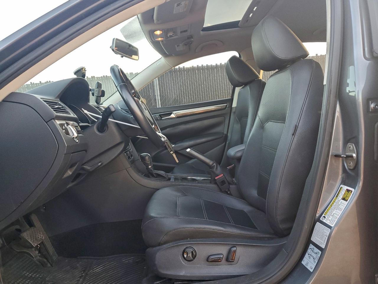 2016 Volkswagen Passat Se VIN: 1VWBS7A36GC042585 Lot: 93821465